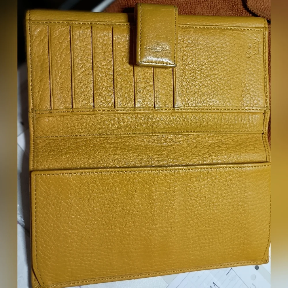 Gucci authentic soho